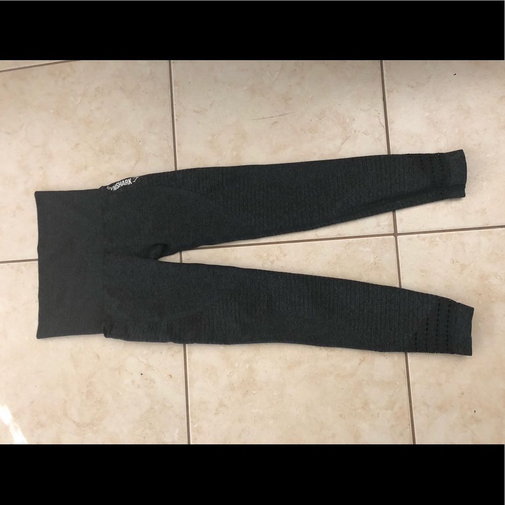 GYMSHARK BLACK SEAMLESS ORIGINAL RELEASE